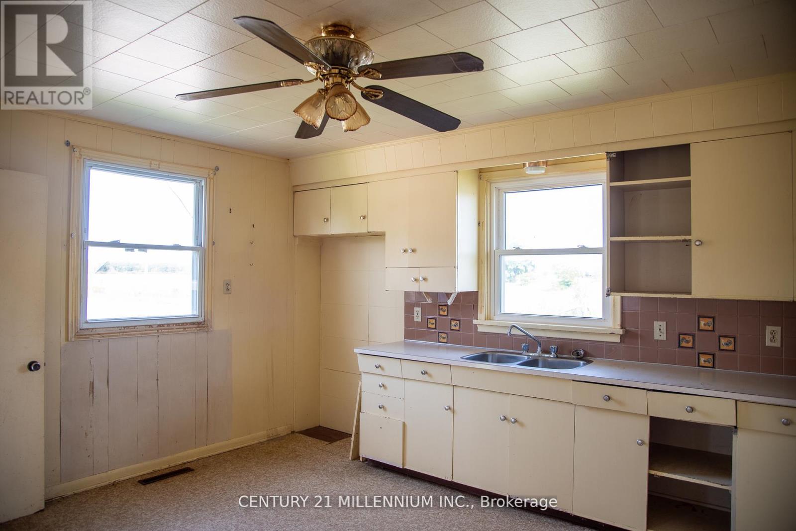 1917 HANSLER ROAD - 4