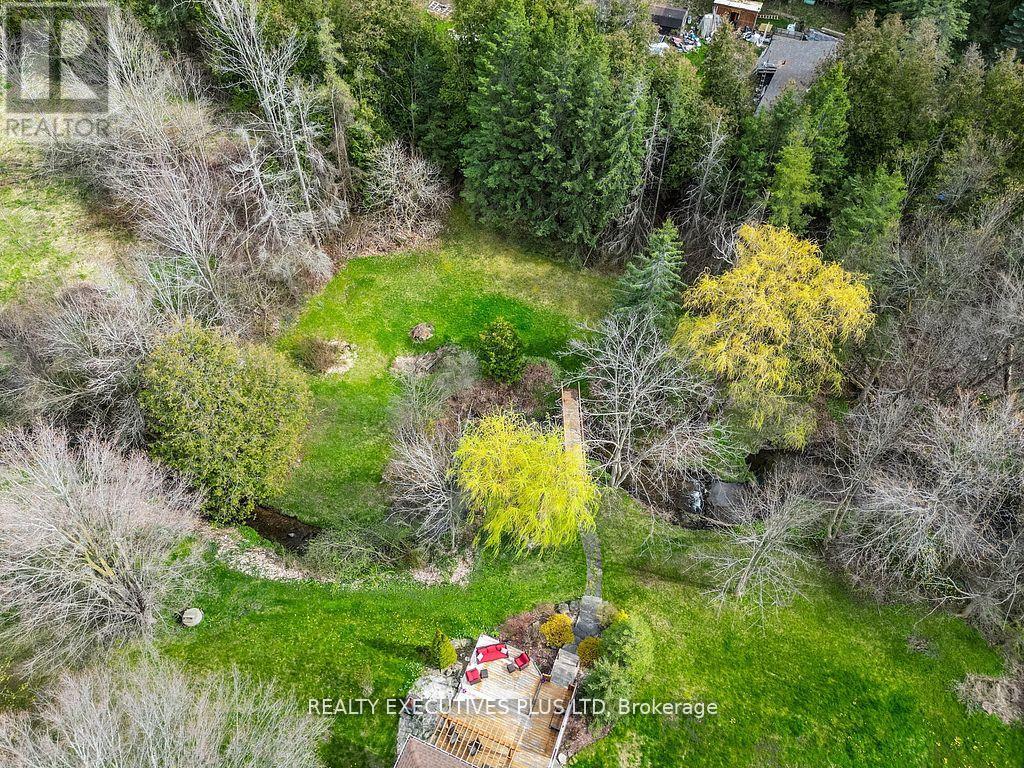 936125 AIRPORT ROAD N - 36