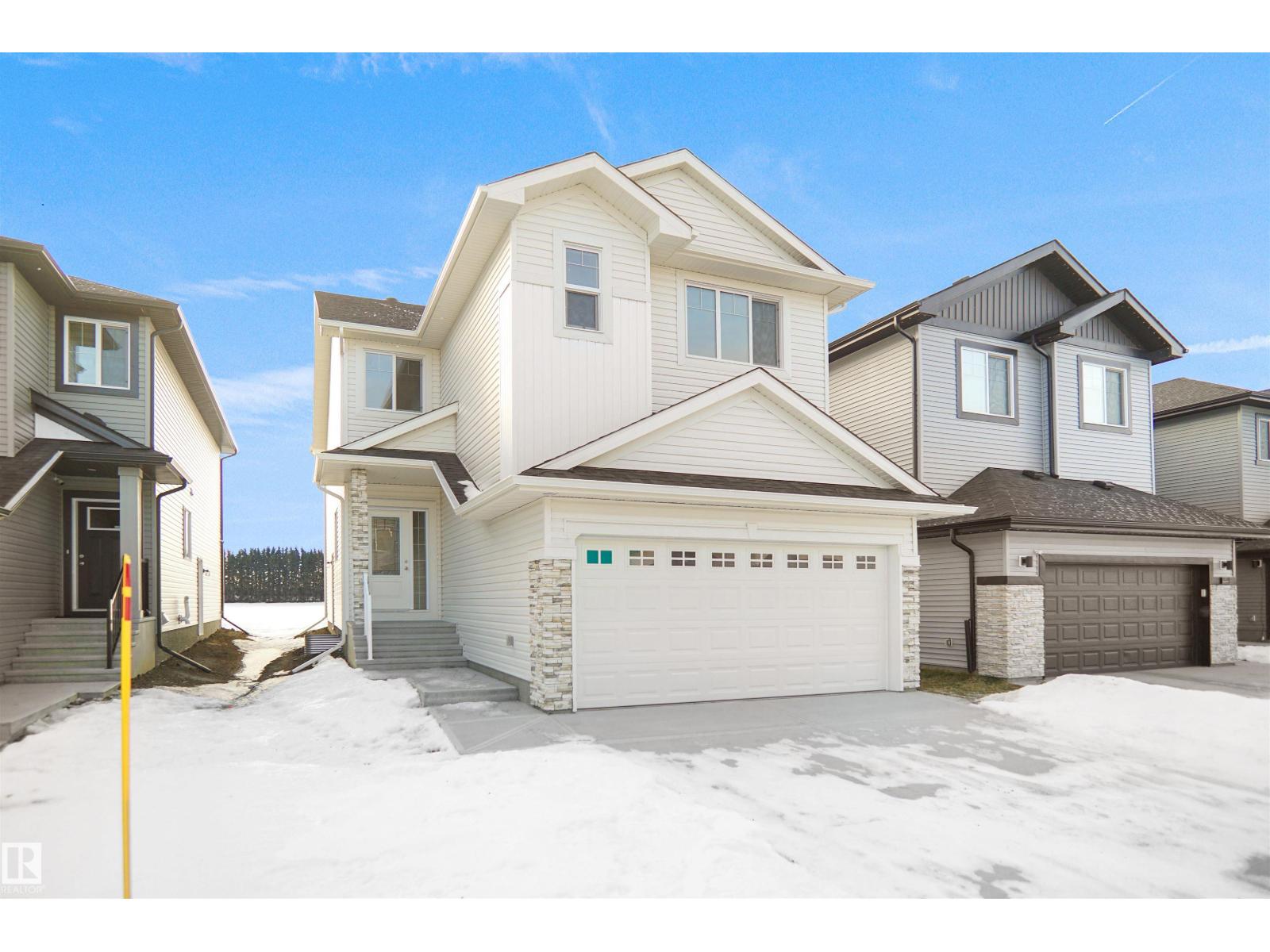 1535 11 AV NW - 1