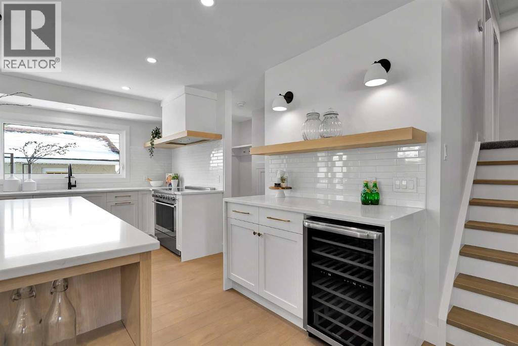 Single Family House 4 Level for Sale in  Lake Twintree Crescent SE Lake Bonavista Calgary 