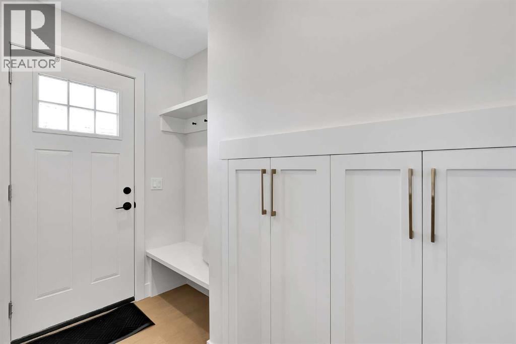 Single Family House 4 Level for Sale in  Lake Twintree Crescent SE Lake Bonavista Calgary 