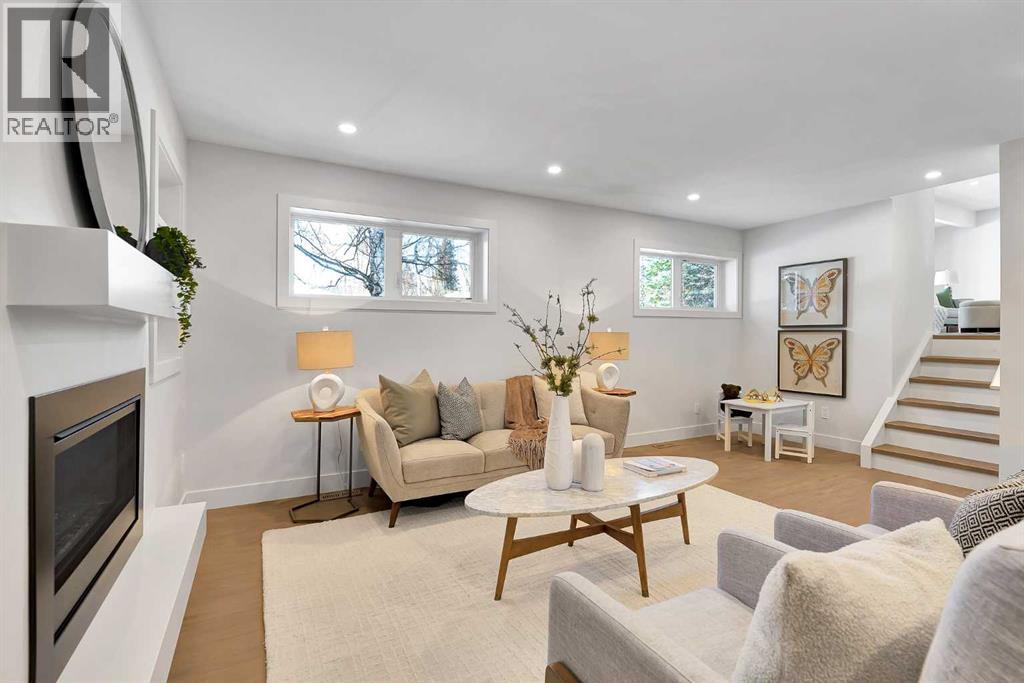 Single Family House 4 Level for Sale in  Lake Twintree Crescent SE Lake Bonavista Calgary 