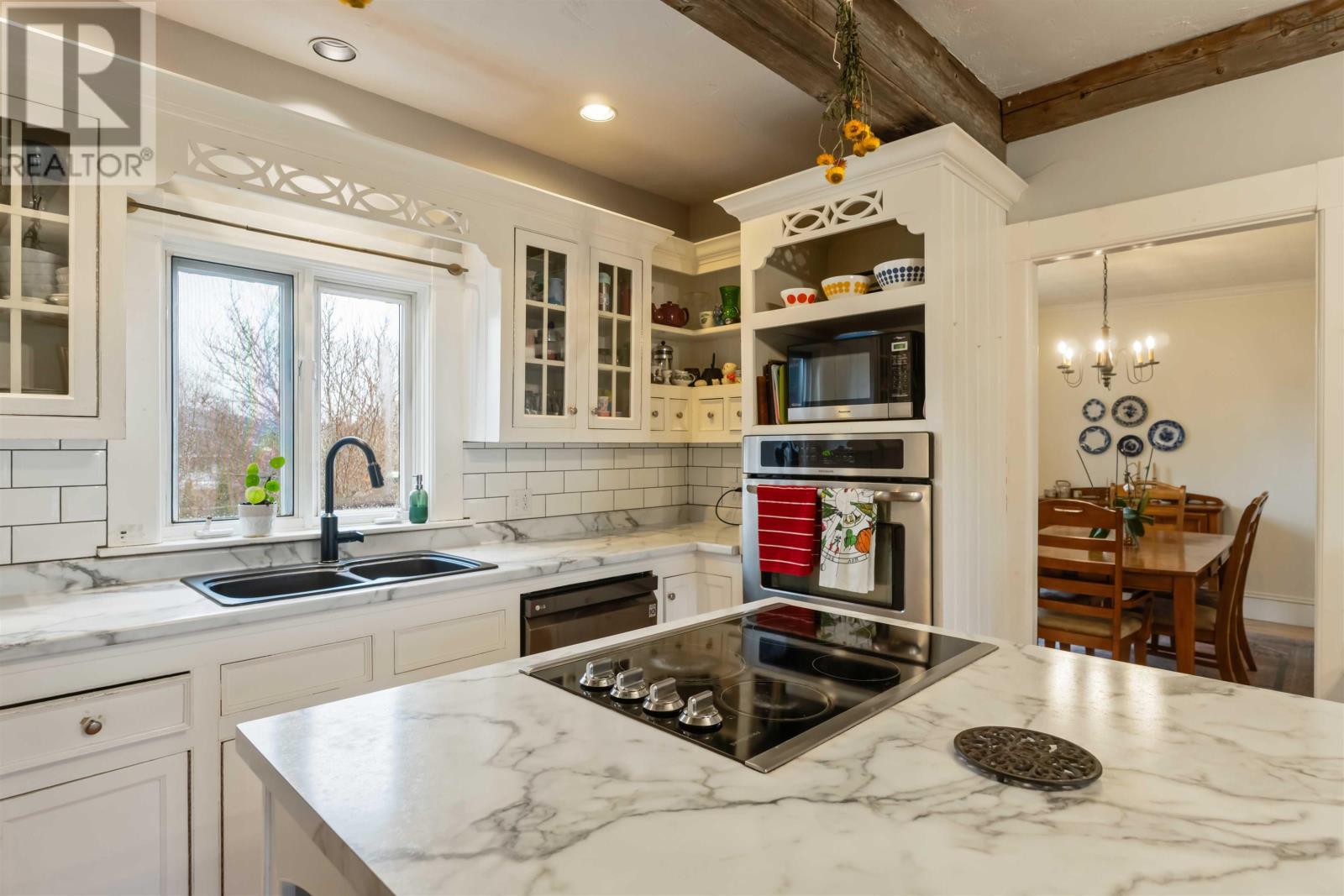 Property 2 of 35 of 7 Victoria Street