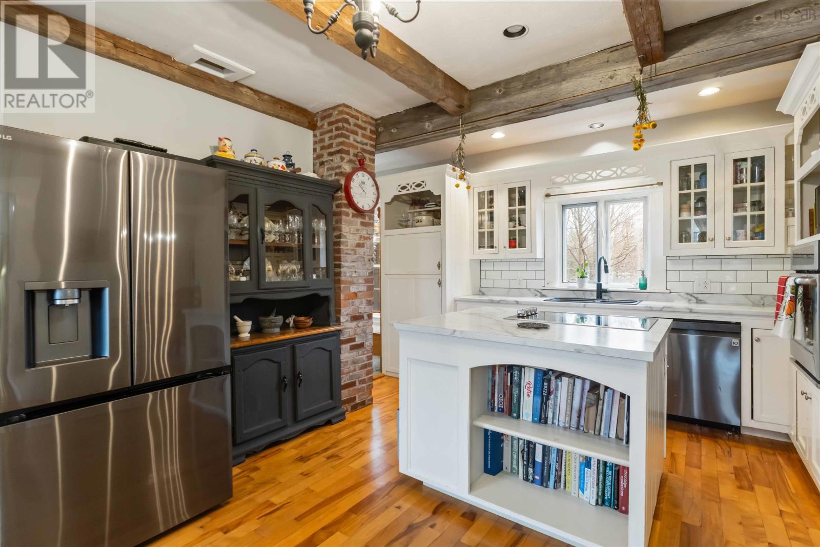 Property 20 of 35 of 7 Victoria Street