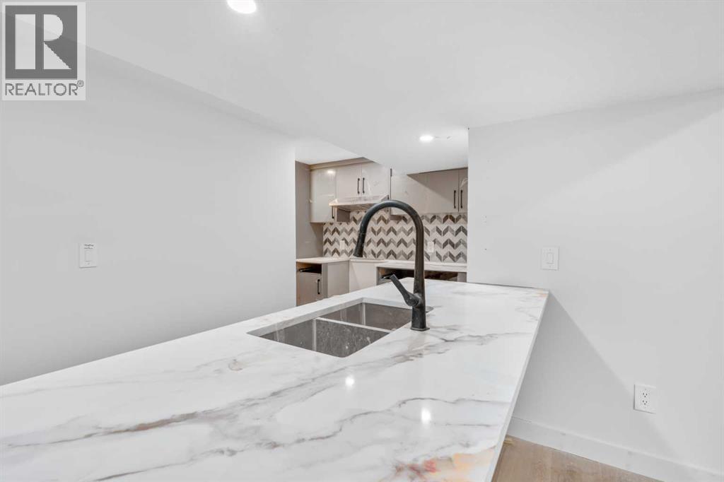 Single Family House for Sale in  Hawkfield Crescent NW Hawkwood Calgary 