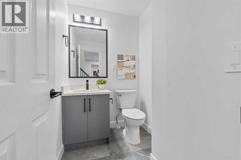 Single Family House for Sale in  Hawkfield Crescent NW Hawkwood Calgary 