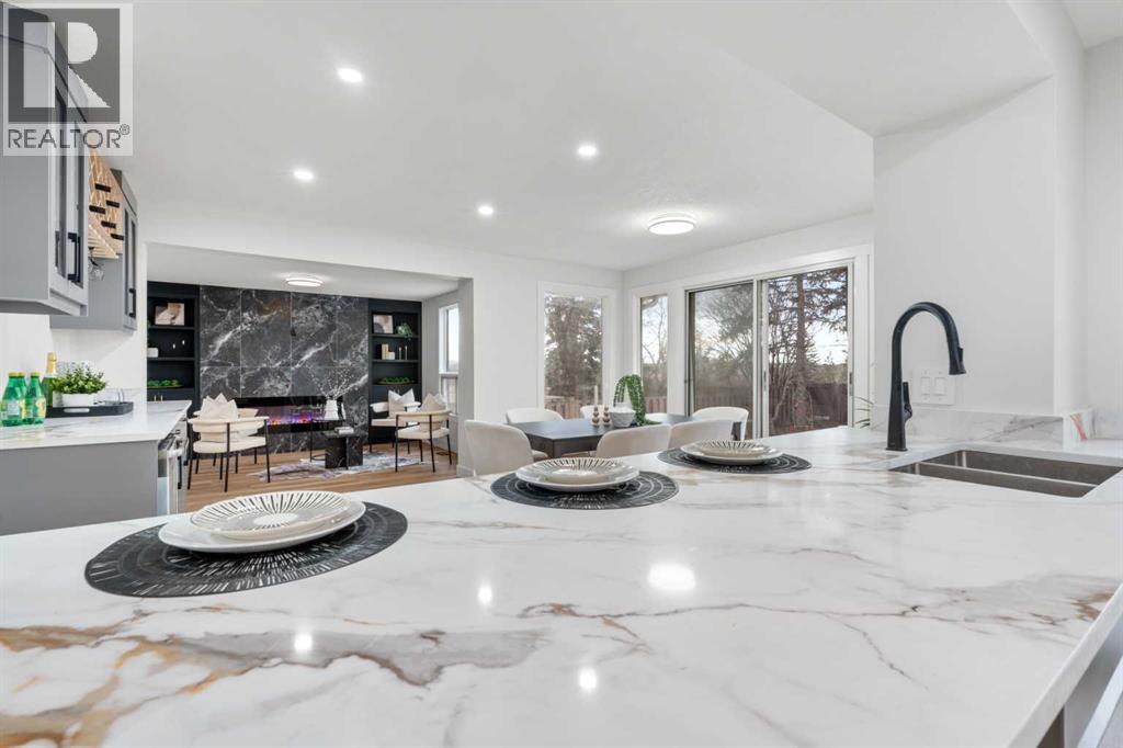 Single Family House for Sale in  Hawkfield Crescent NW Hawkwood Calgary 