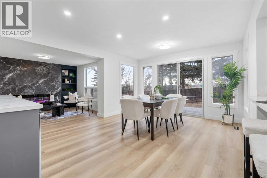 Single Family House for Sale in  Hawkfield Crescent NW Hawkwood Calgary 