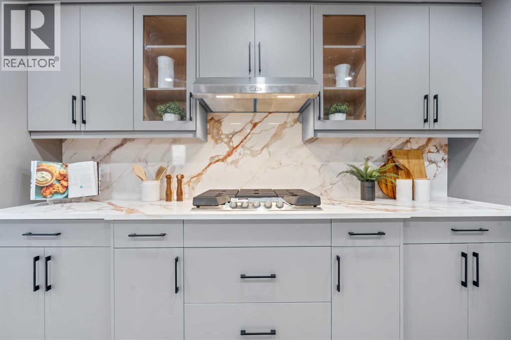 Single Family House for Sale in  Hawkfield Crescent NW Hawkwood Calgary 