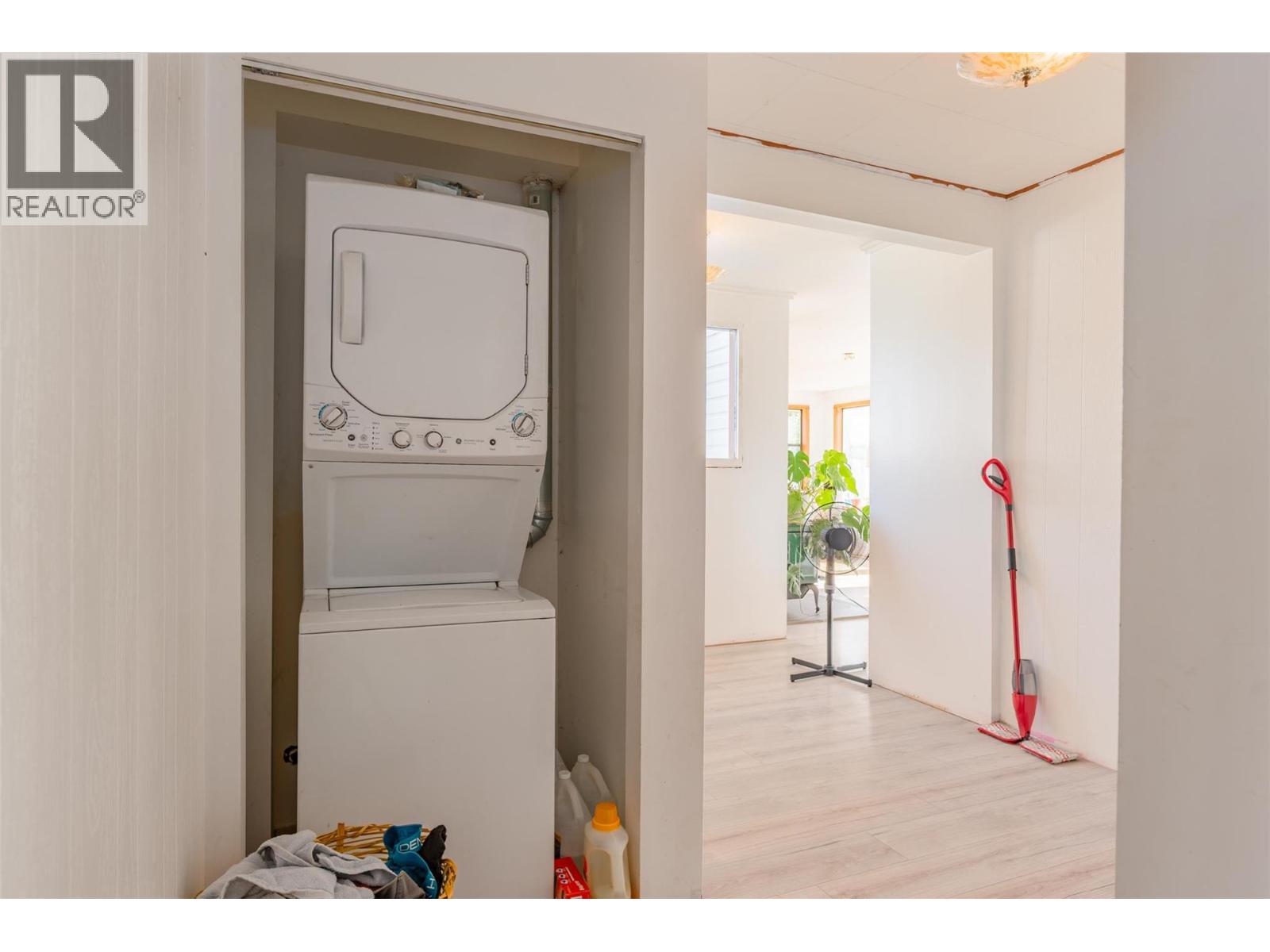 320 RIVER Lane, Kaslo