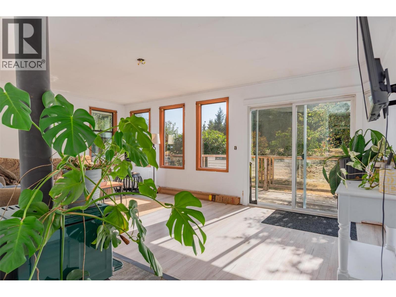 320 RIVER Lane, Kaslo