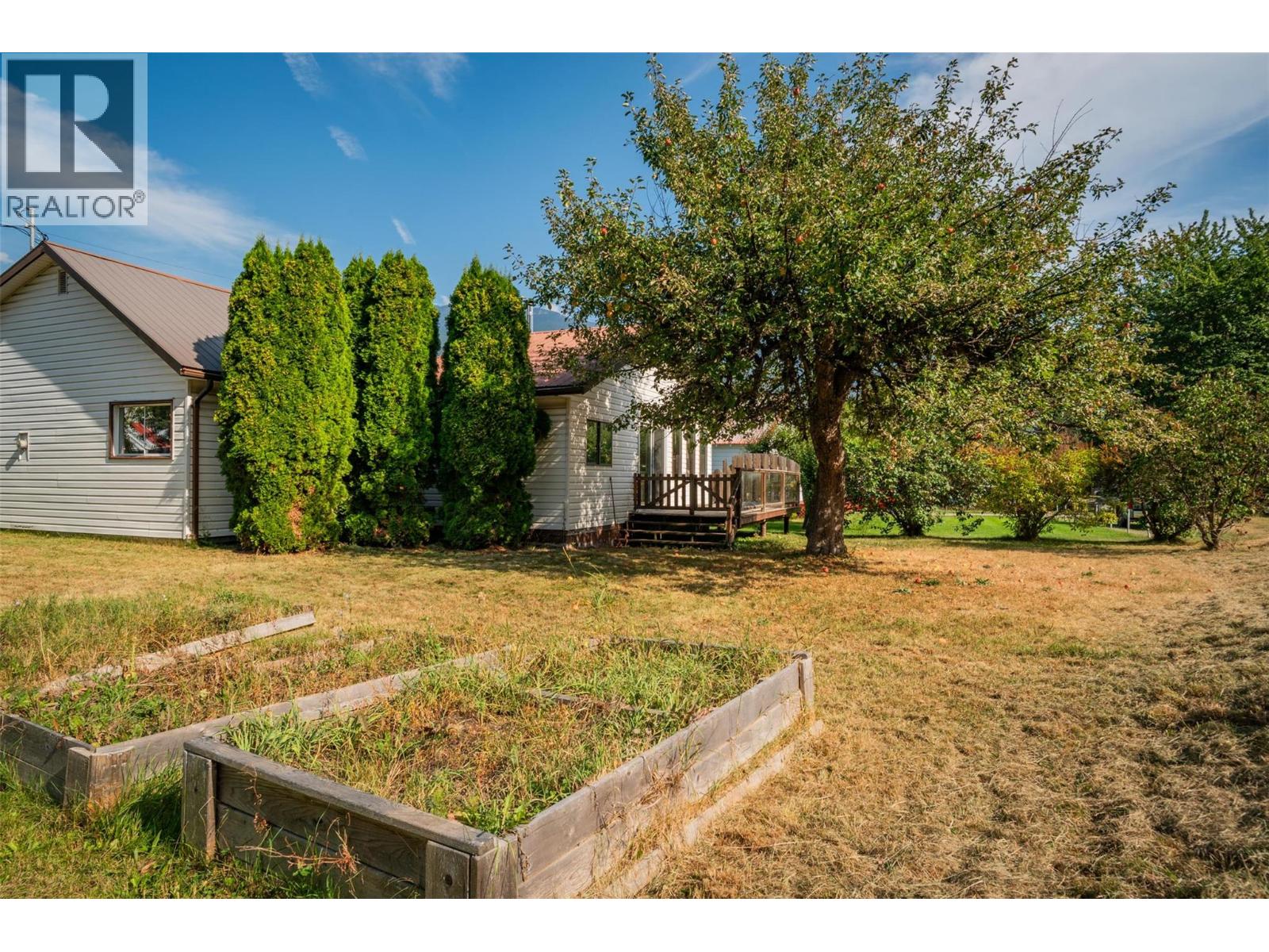 320 RIVER Lane, Kaslo