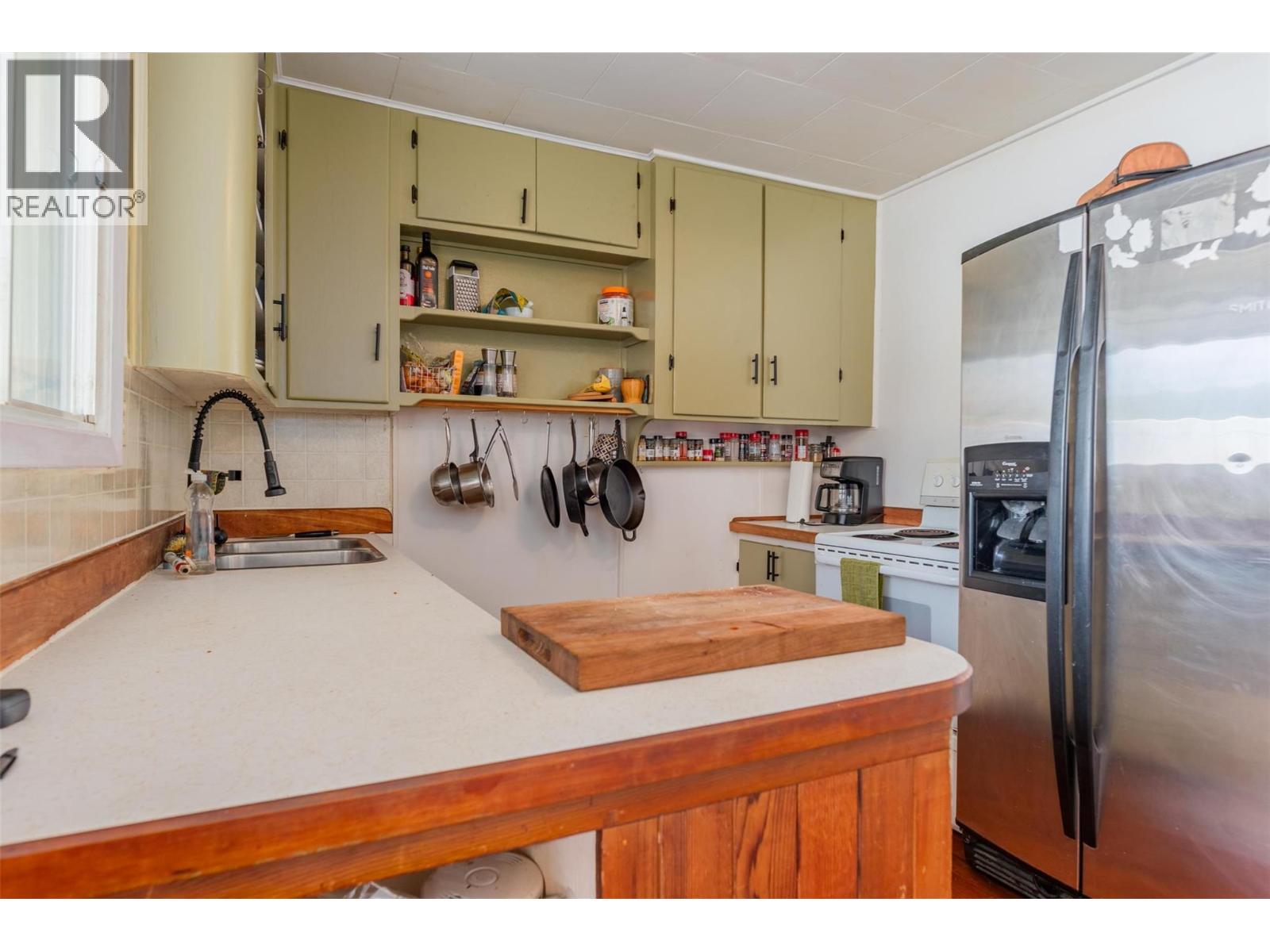 320 RIVER Lane, Kaslo