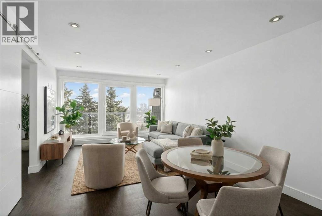 Single Family House for Sale in   Cedar Crescent SW Spruce Cliff Calgary 