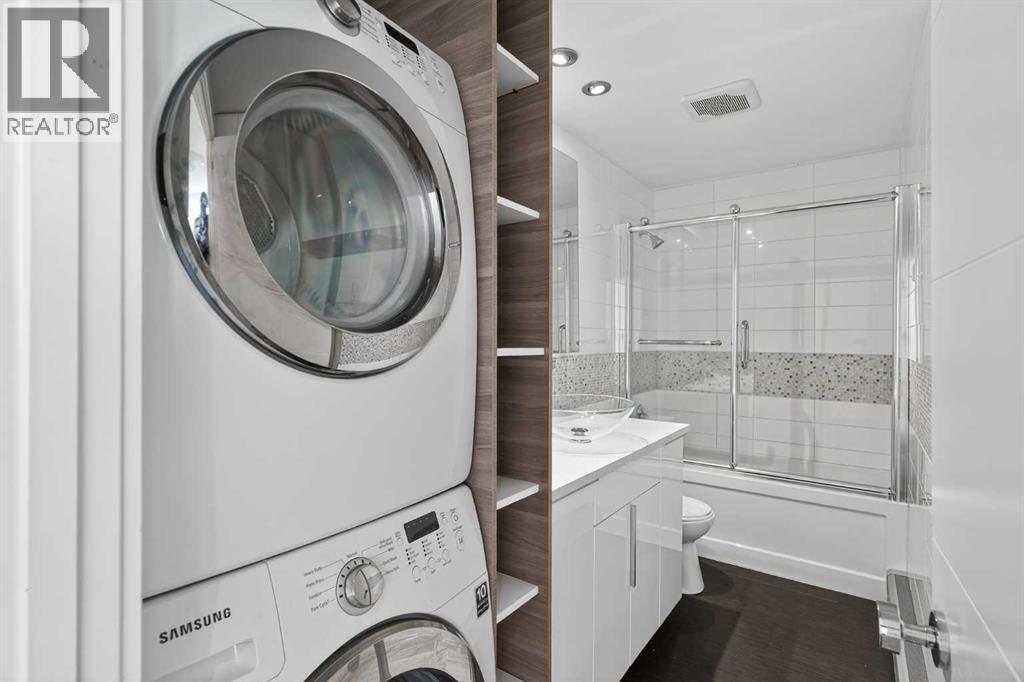 Single Family House for Sale in   Cedar Crescent SW Spruce Cliff Calgary 