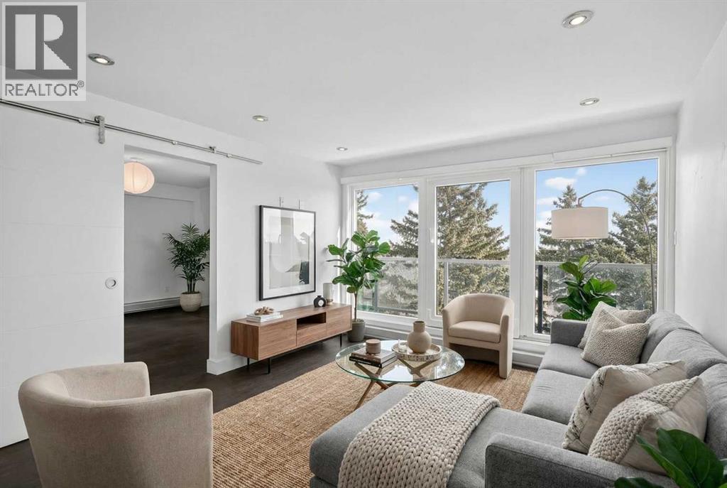 Single Family House for Sale in   Cedar Crescent SW Spruce Cliff Calgary 