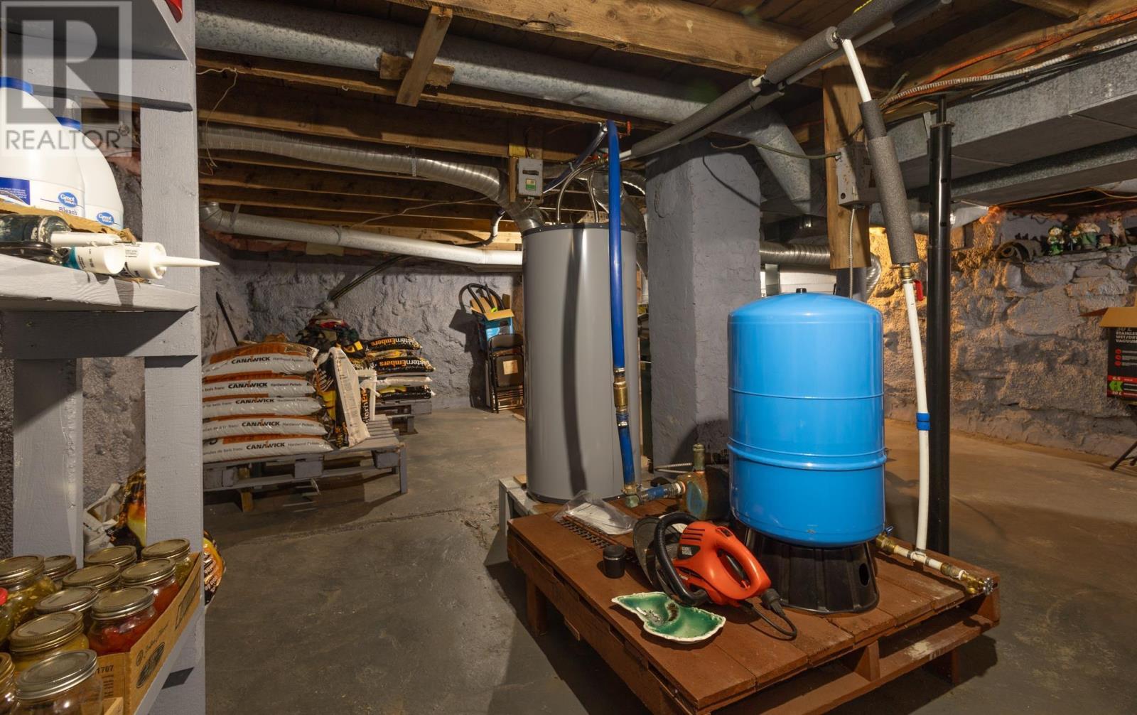 Property 13 of 39 of 2652 Highway 334