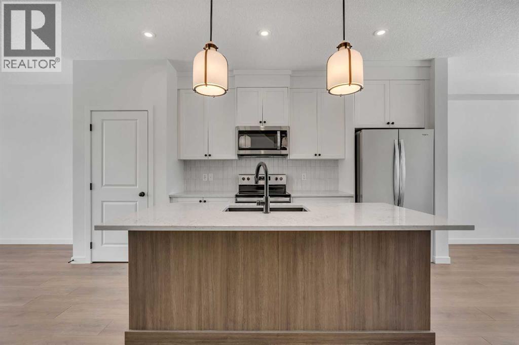 Single Family House for Sale in  Bartlett Crescent SE Rangeview Calgary 