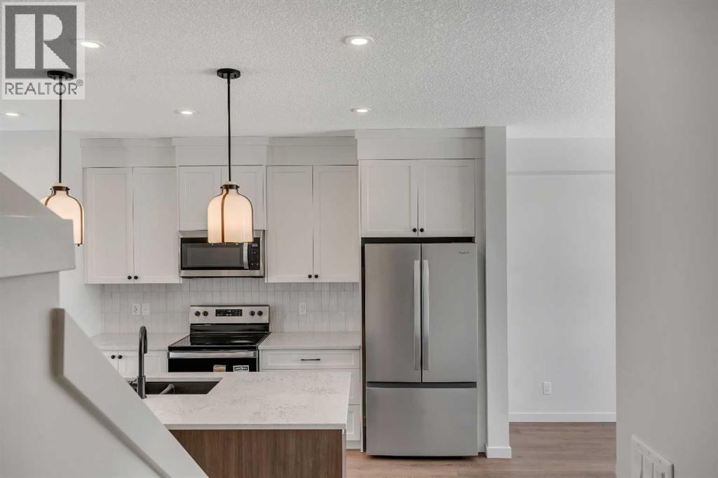 Single Family House for Sale in  Bartlett Crescent SE Rangeview Calgary 