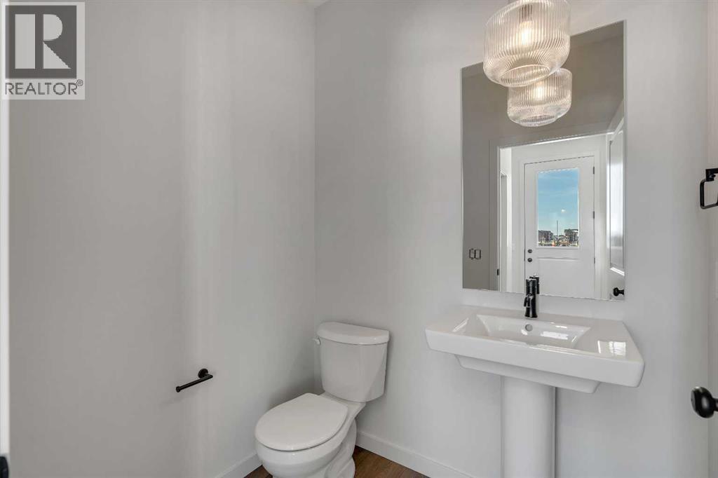 Single Family House for Sale in  Bartlett Crescent SE Rangeview Calgary 