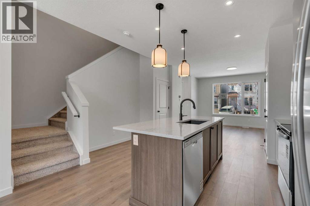 Single Family House for Sale in  Bartlett Crescent SE Rangeview Calgary 