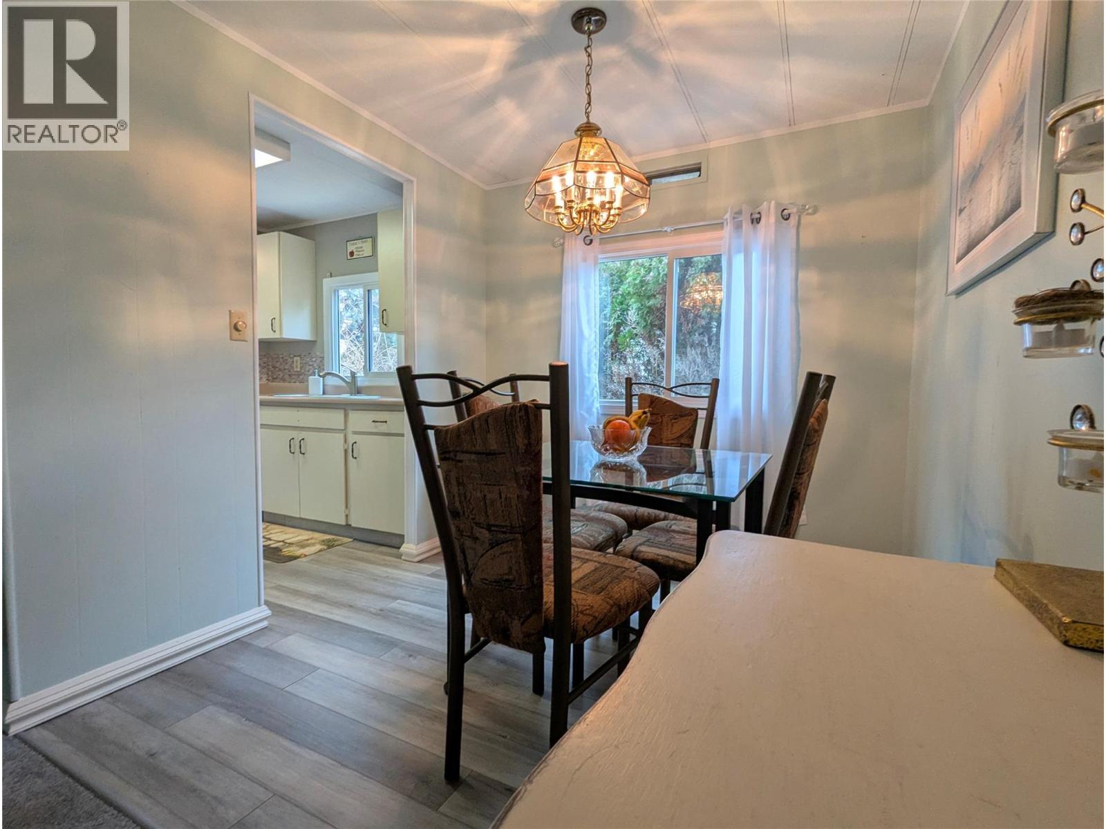 #58 3535 Casorso Road - 9