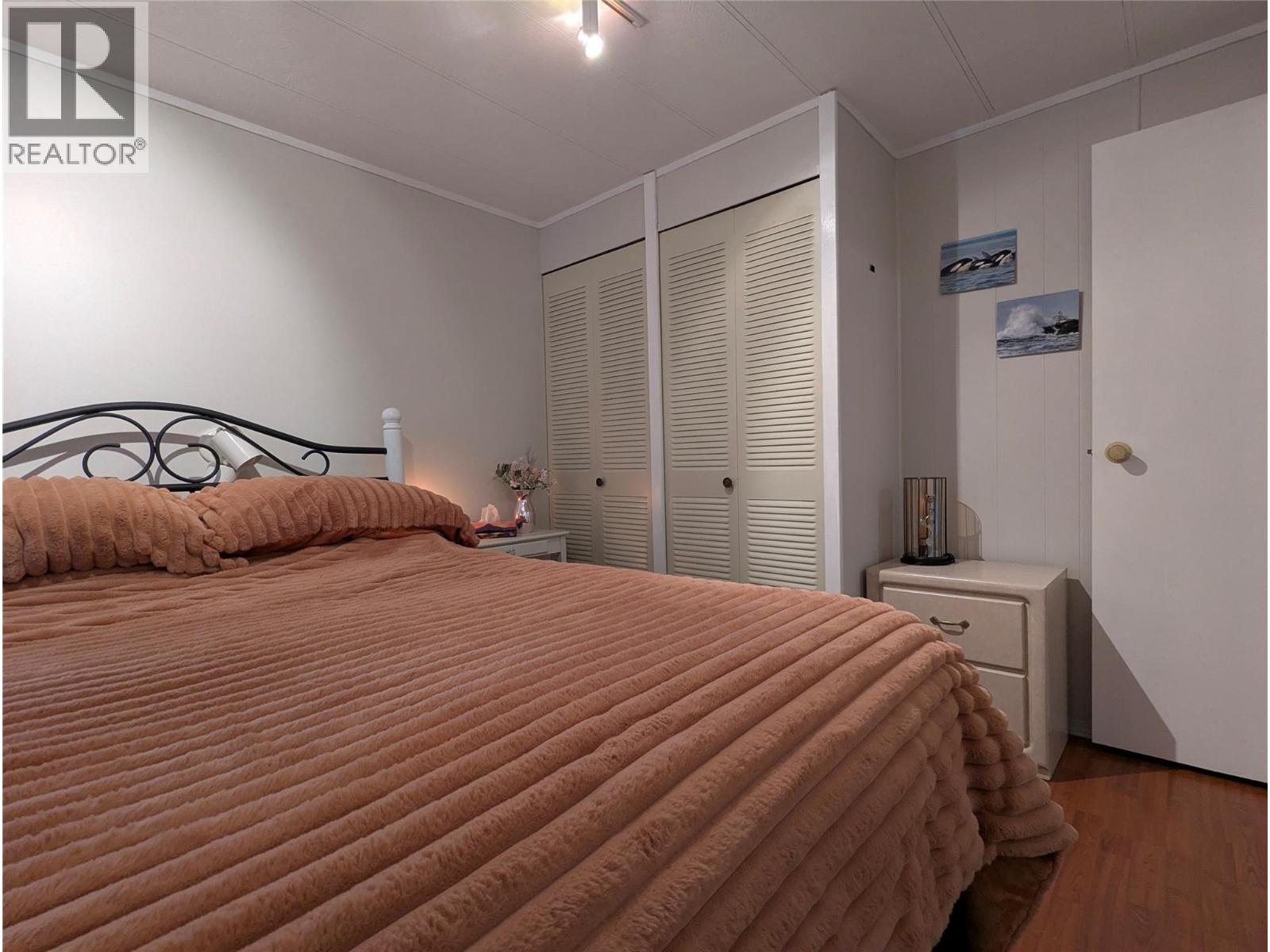 #58 3535 Casorso Road - 19