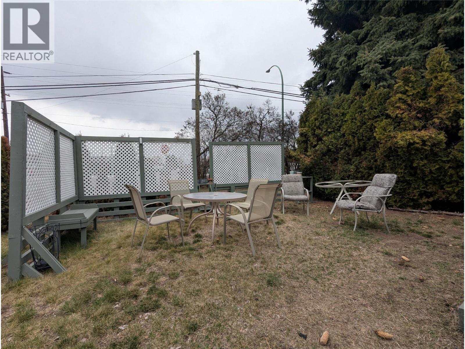 #58 3535 Casorso Road - 26
