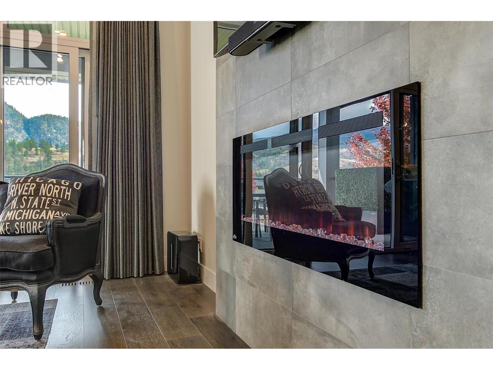 1049 Loseth Drive, Kelowna