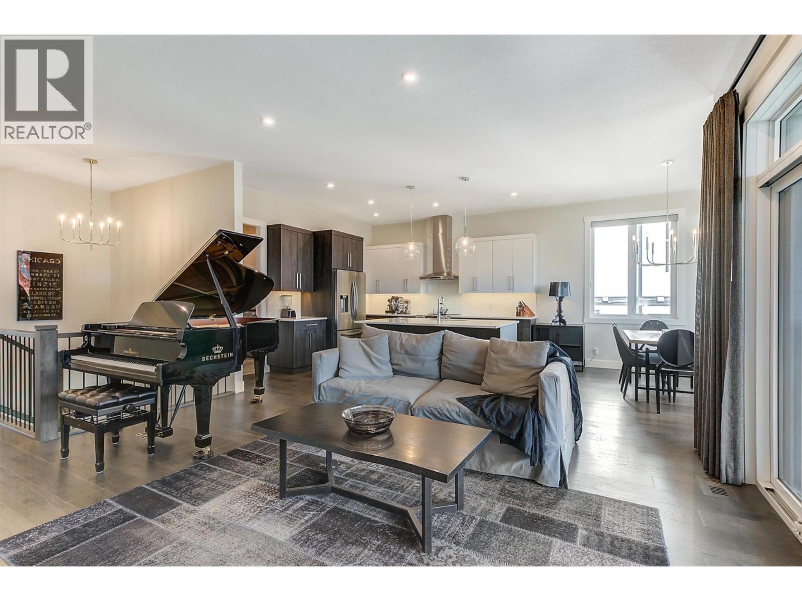 1049 Loseth Drive, Kelowna