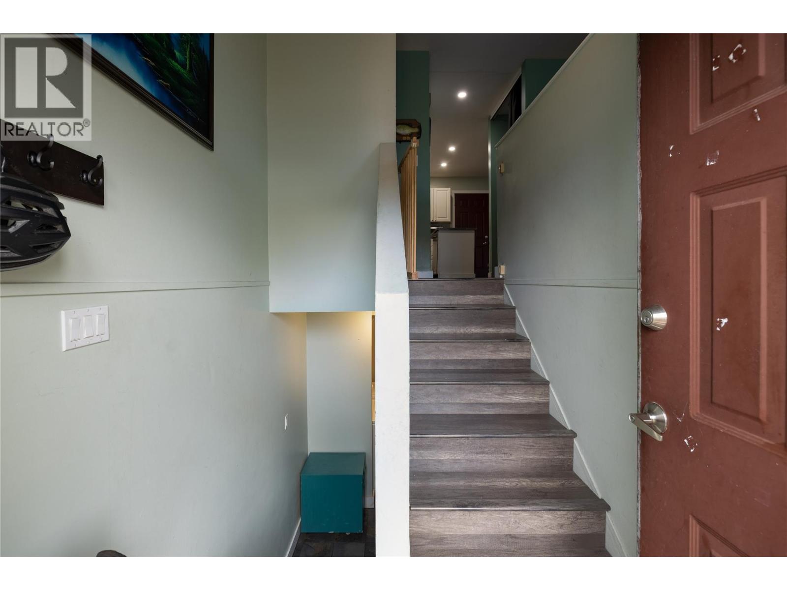 421 Fleming Road, Kelowna