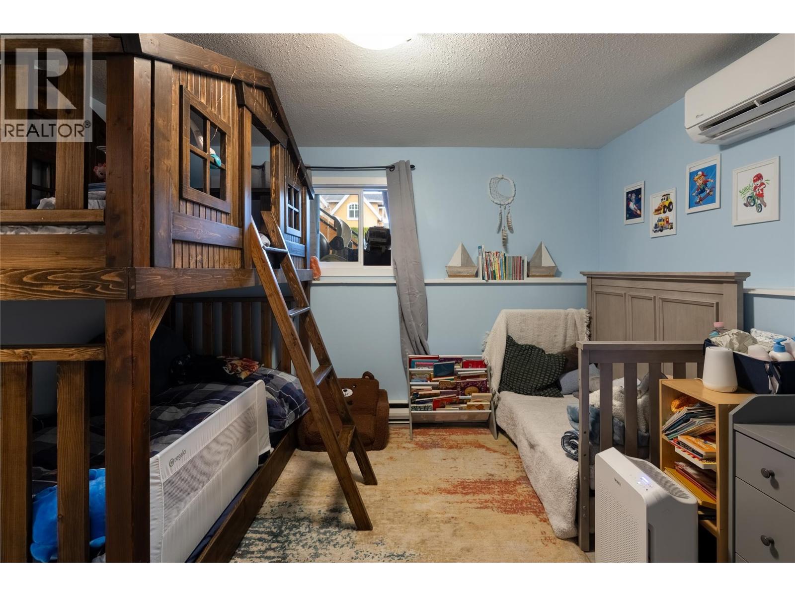 421 Fleming Road, Kelowna