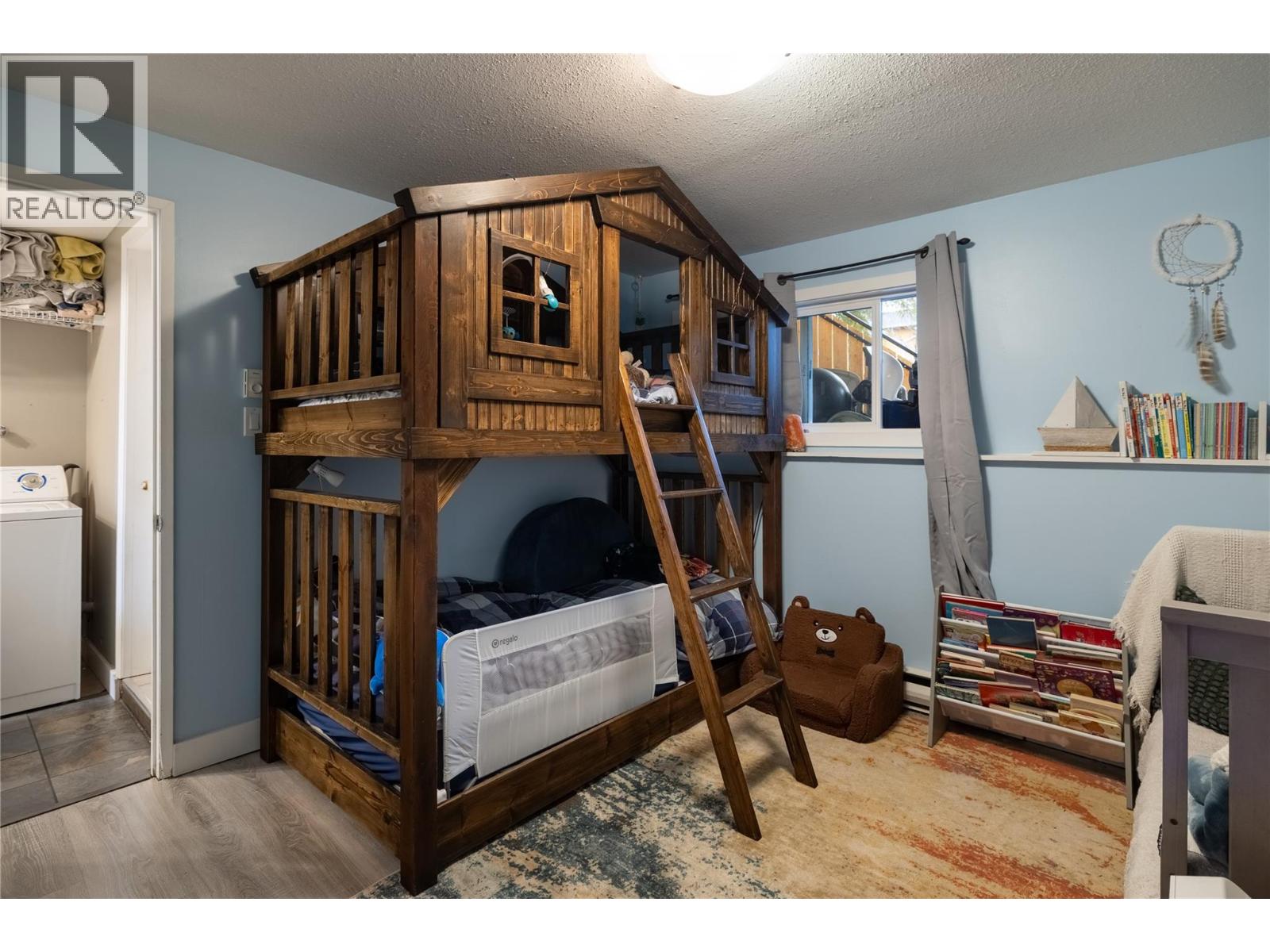 421 Fleming Road, Kelowna