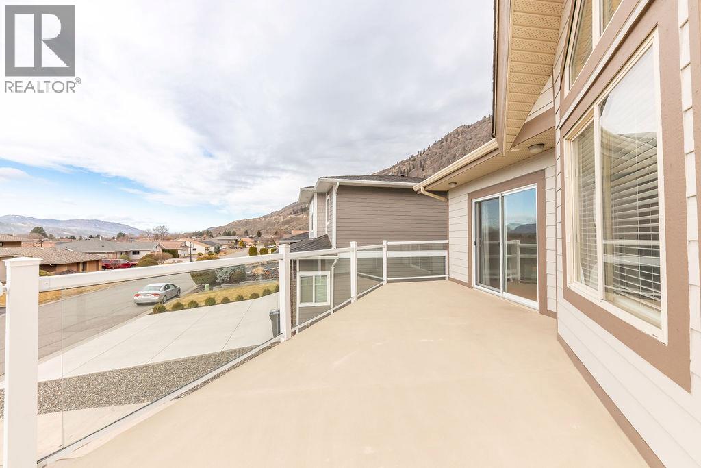 3601 NAVATANEE Drive, Kamloops