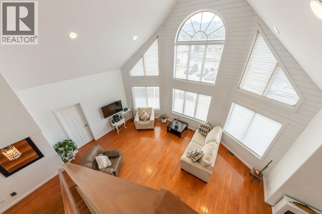 3601 NAVATANEE Drive, Kamloops