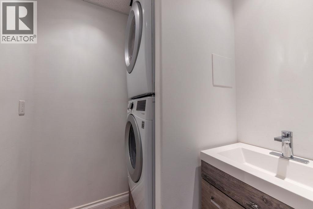 3601 NAVATANEE Drive, Kamloops