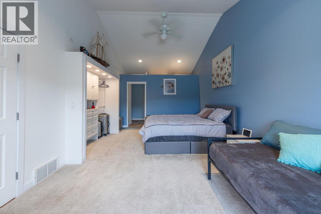 3601 NAVATANEE Drive, Kamloops