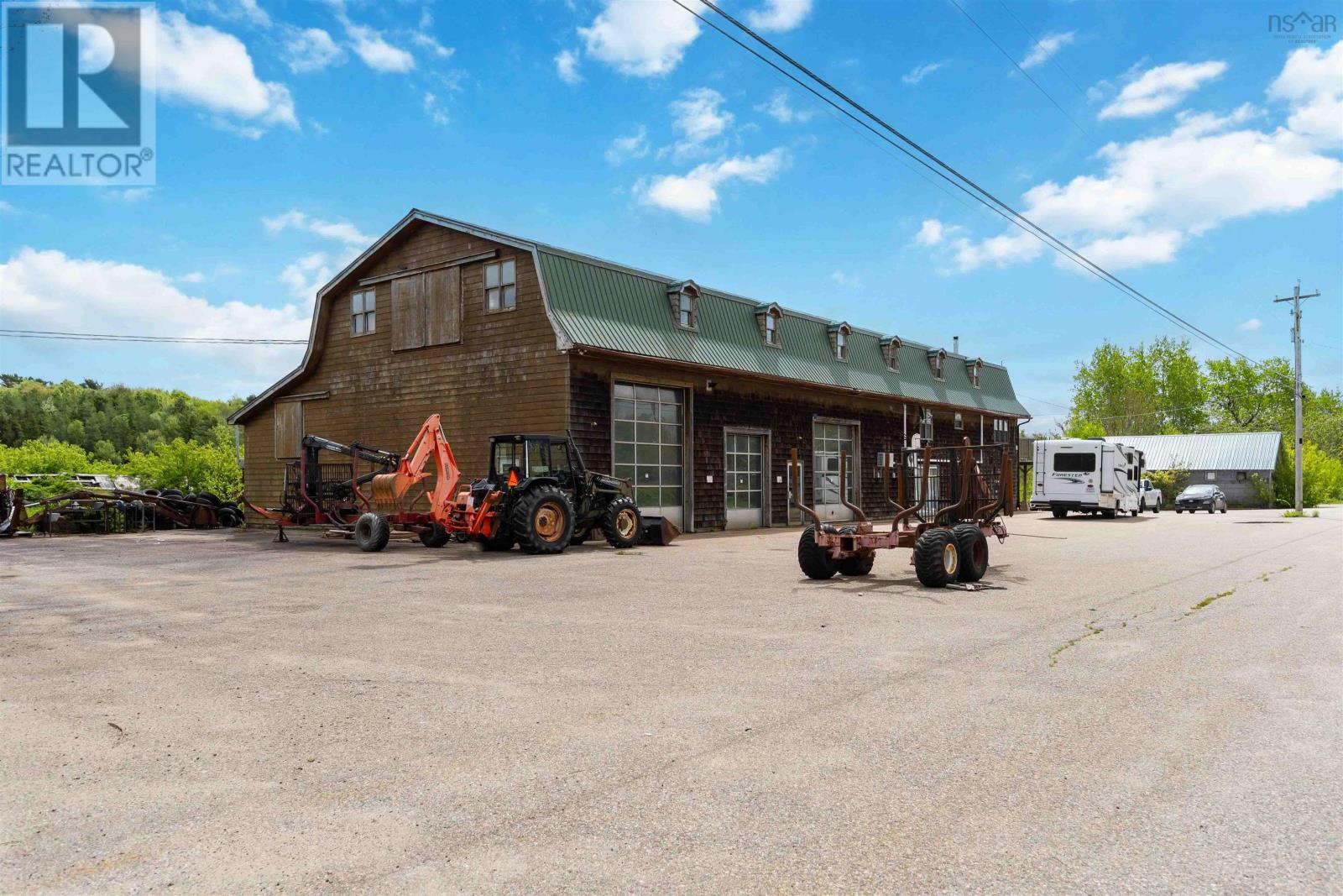 Property 21 of 51 of 4706 Highway 340