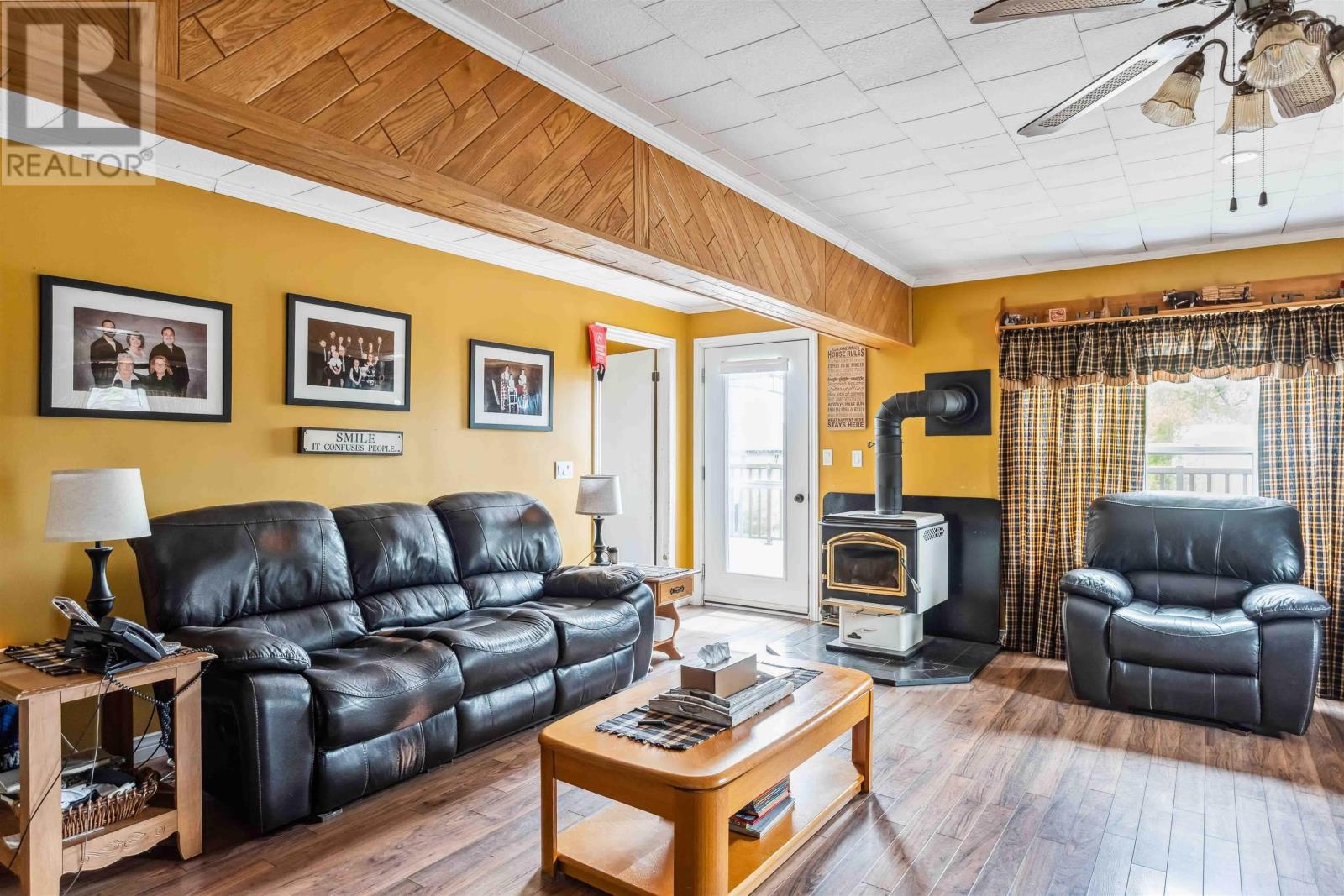 Property 10 of 51 of 4706 Highway 340