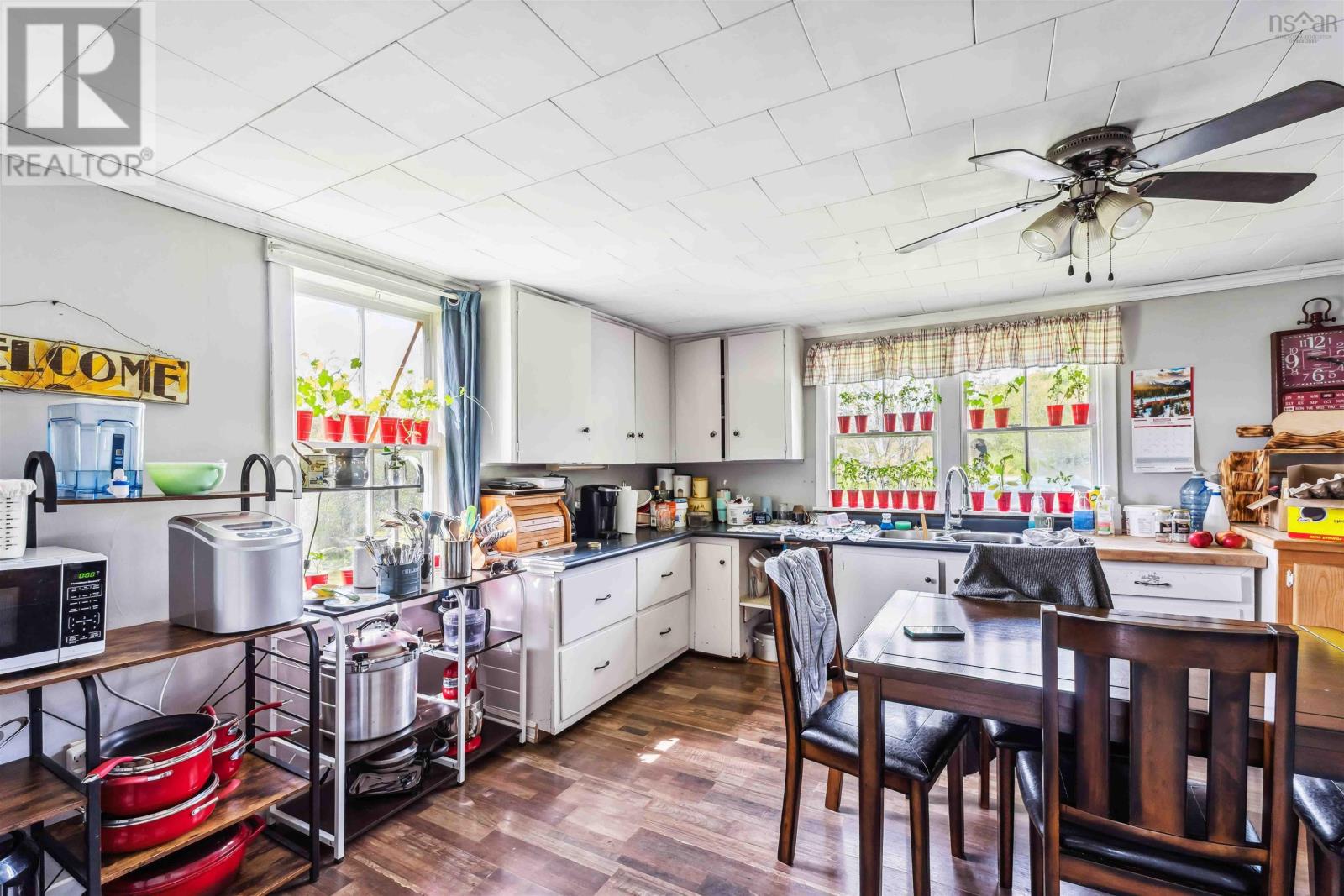 Property 34 of 51 of 4706 Highway 340