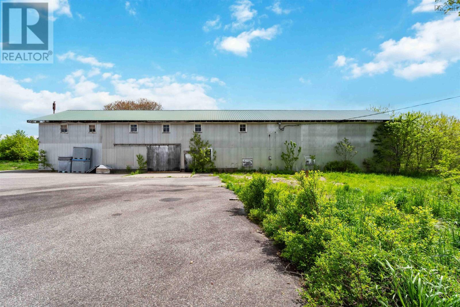 Property 36 of 51 of 4706 Highway 340