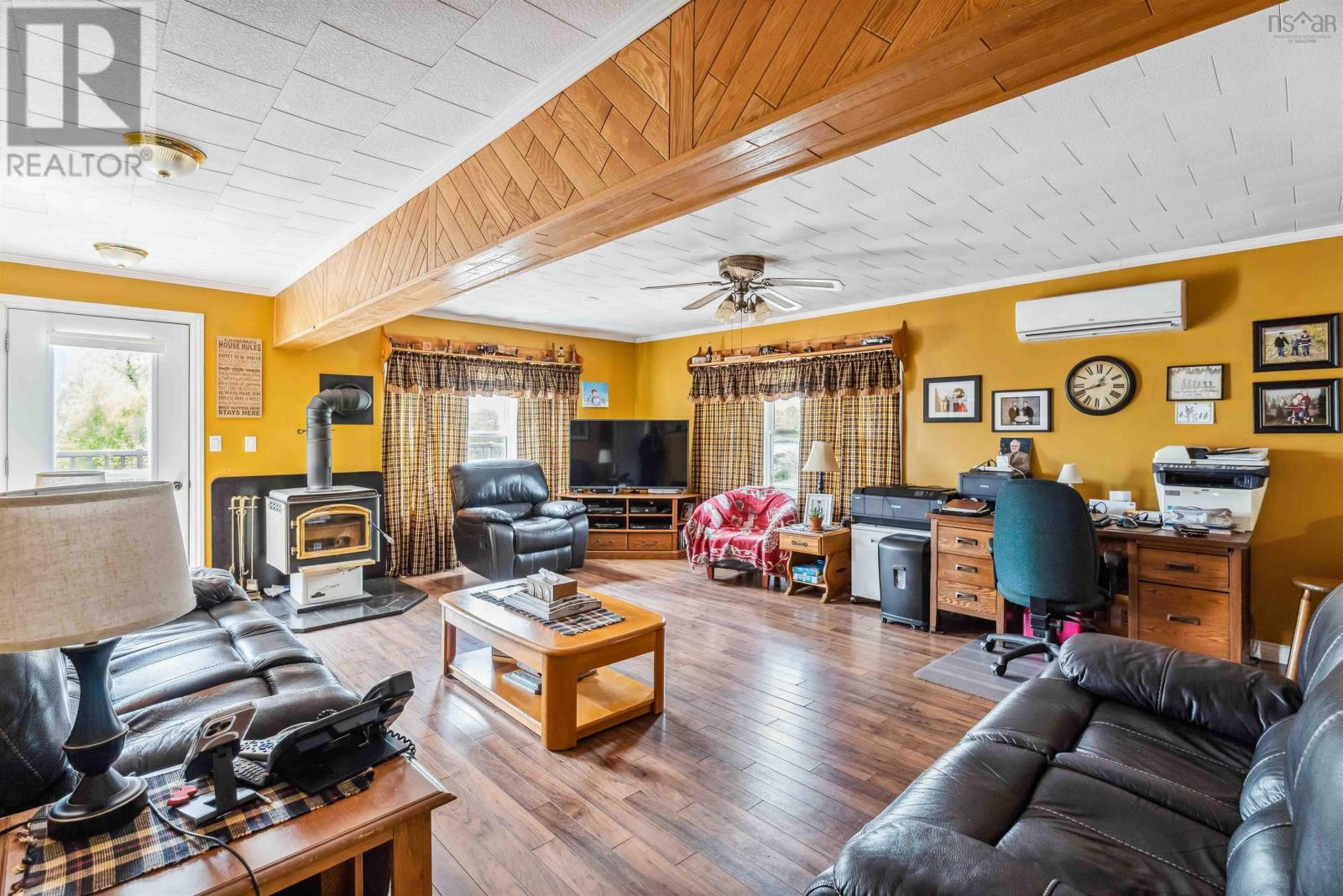 Property 43 of 51 of 4706 Highway 340