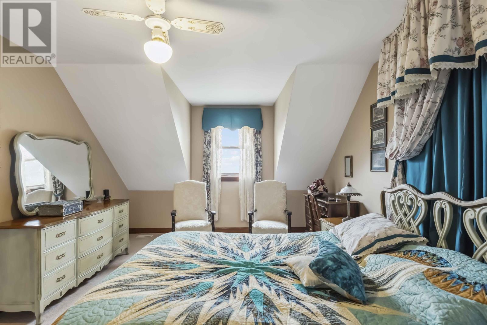 Property 16 of 51 of 24 Annavista Heights