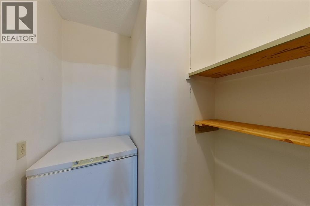 #308B 5611 9 AVENUE - 7