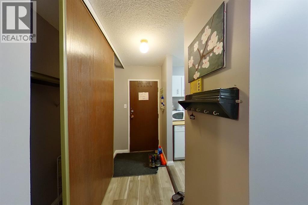 #308B 5611 9 AVENUE - 13