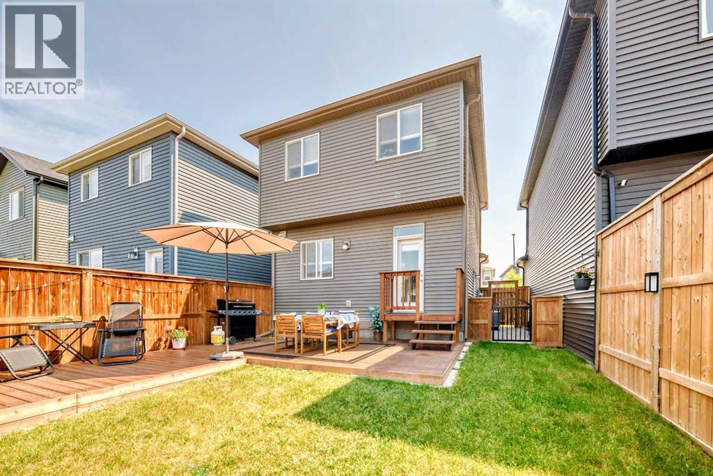 Single Family House for Sale in  Wolf Hollow Way SE Wolf Willow Calgary 