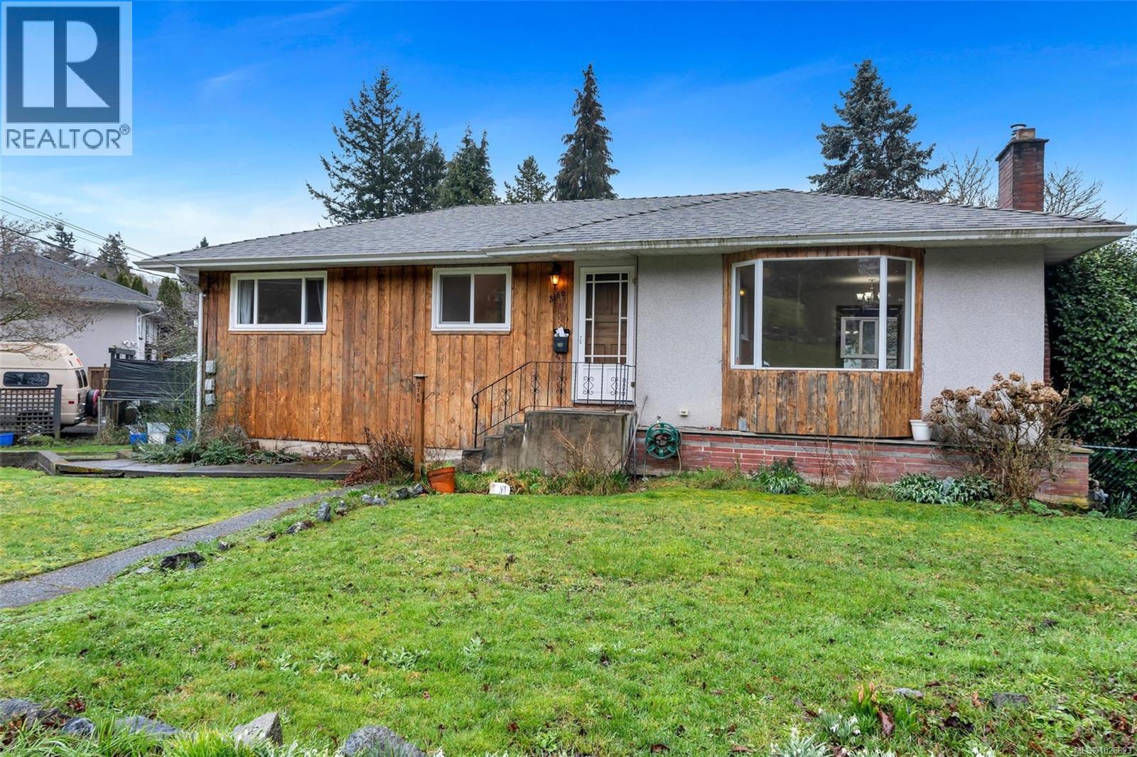 3160 Stevenson Pl - 1