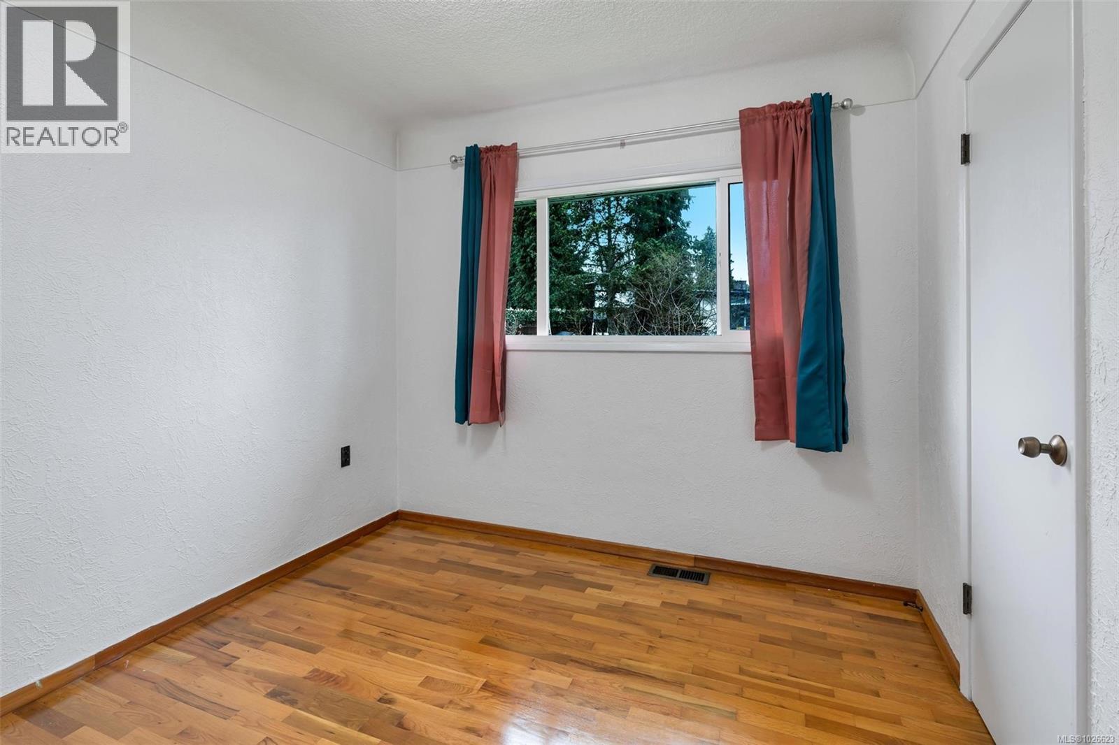 Single Family House for Sale in  Stevenson Pl Victoria 