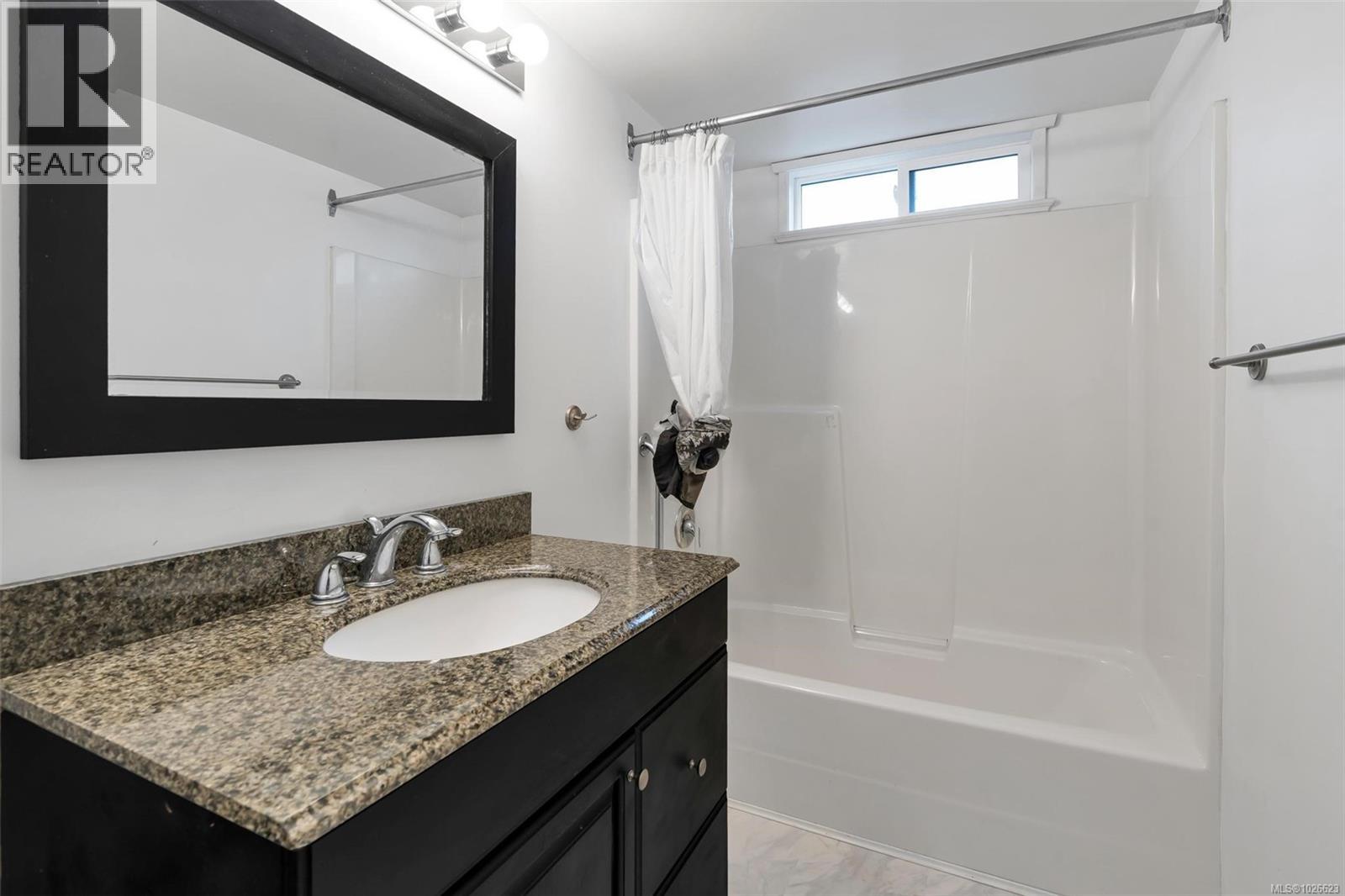 Single Family House for Sale in  Stevenson Pl Victoria 