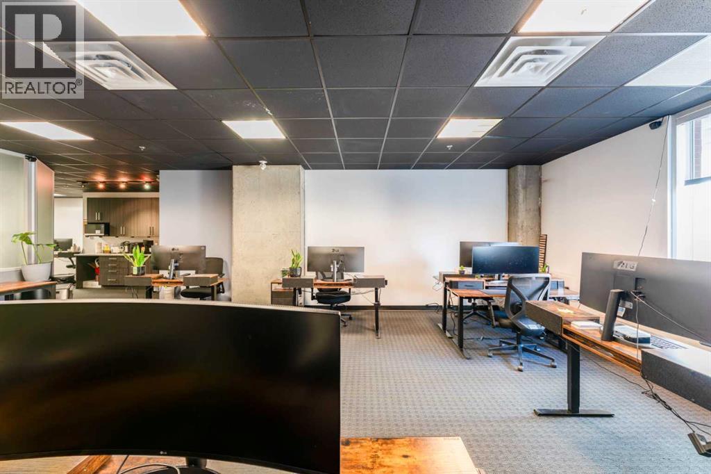 240, 1111 Olympic Way SE, Calgary, Alberta